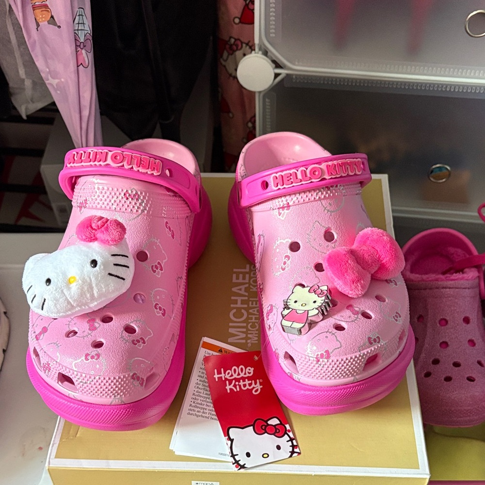 Hello Kitty platform crocs brand new